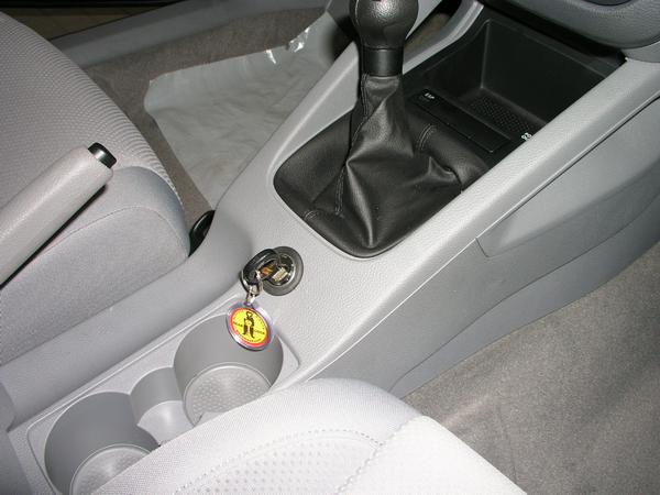 VW Golf 5 -be bearlock váltózár beszerelés